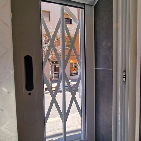 Barcelona, Apartamento De 1 Habitacion Daire L'Hospitalet de Llobregat Dış mekan fotoğraf