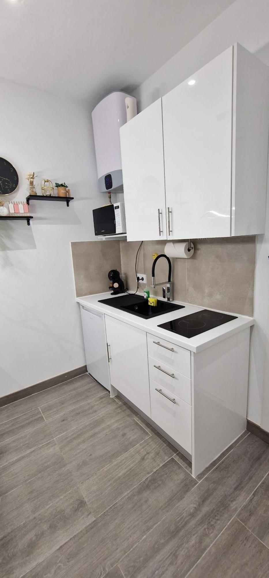 Barcelona, Apartamento De 1 Habitacion Daire L'Hospitalet de Llobregat Dış mekan fotoğraf