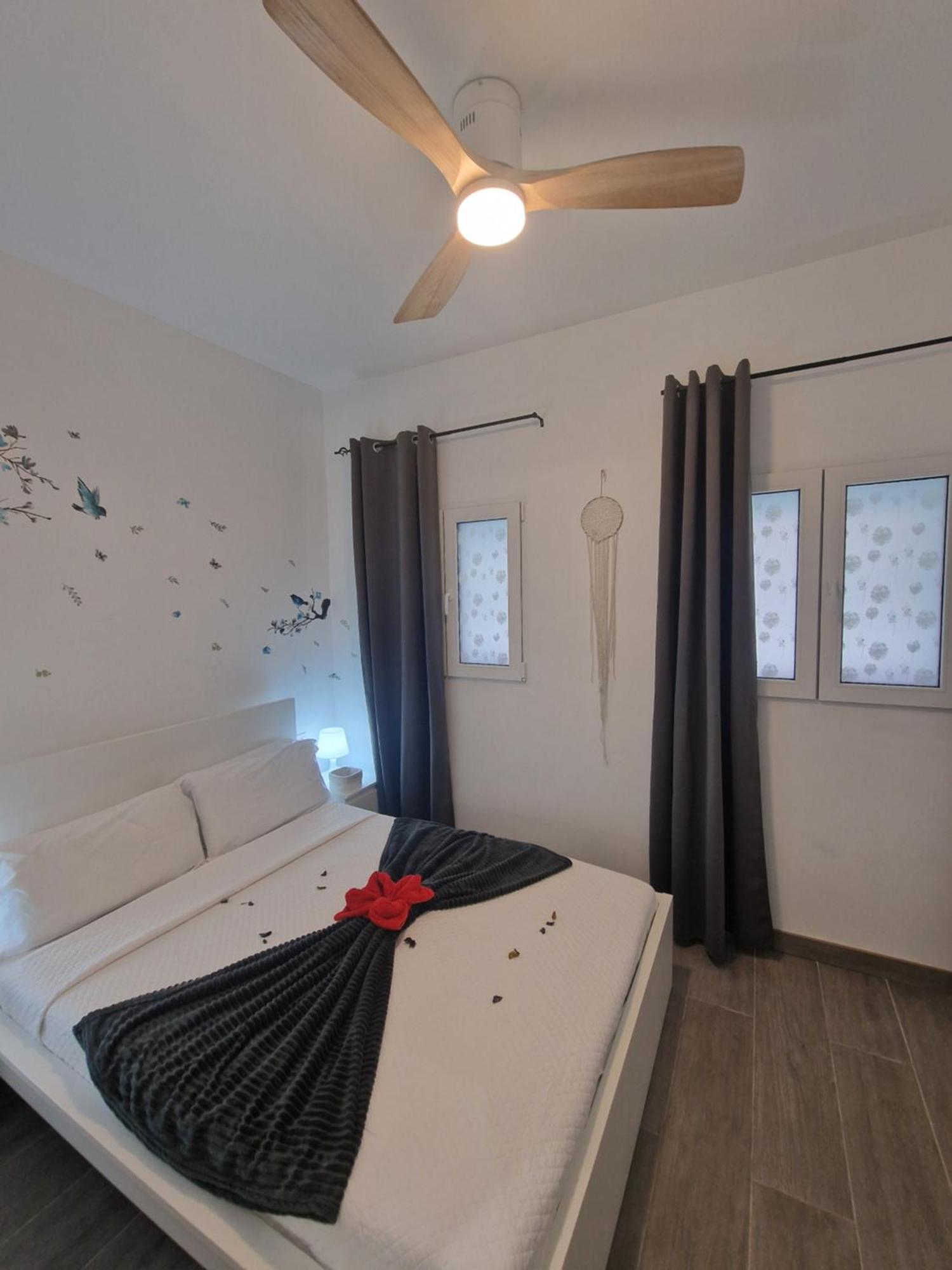 Barcelona, Apartamento De 1 Habitacion Daire L'Hospitalet de Llobregat Dış mekan fotoğraf