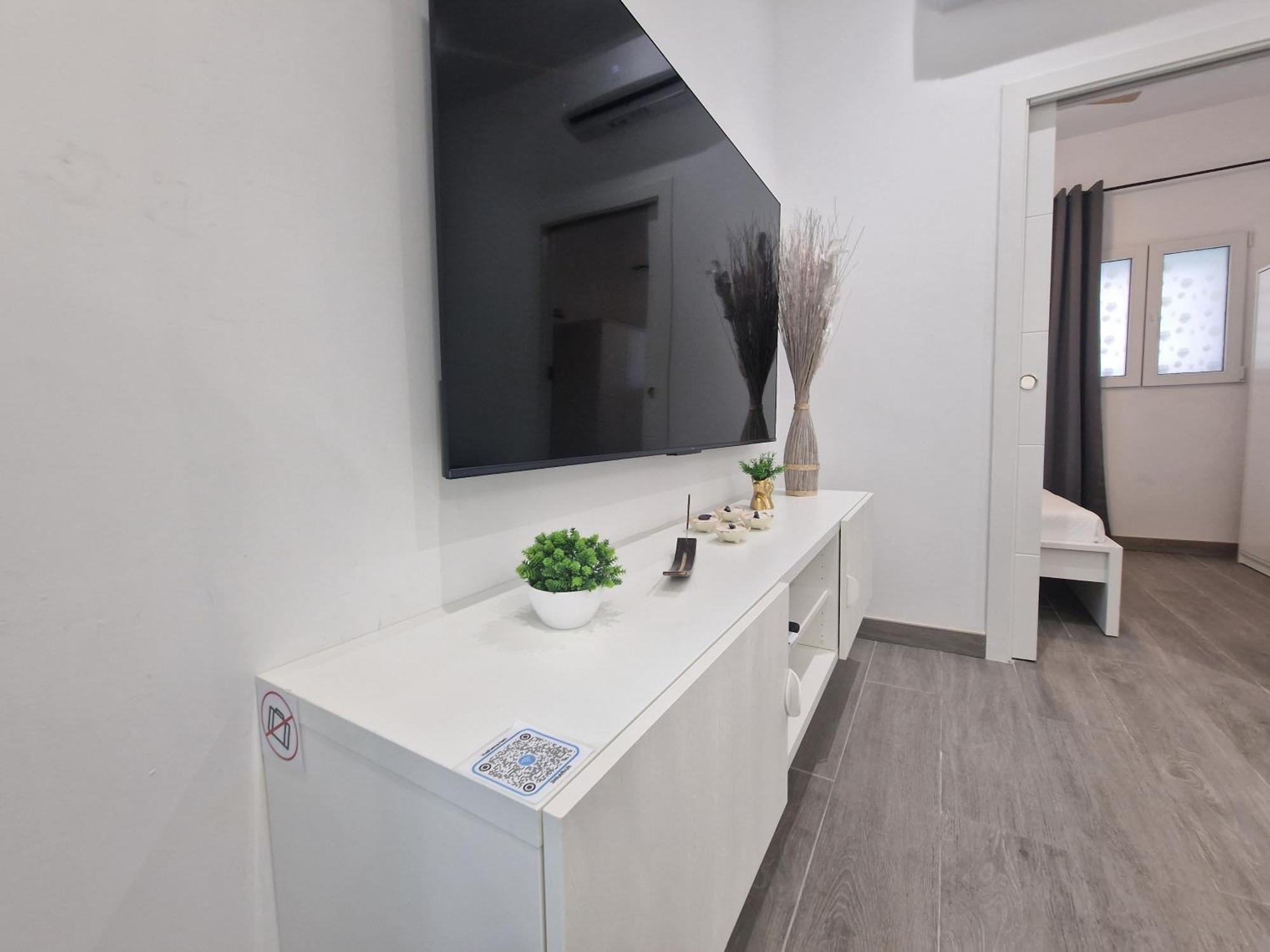 Barcelona, Apartamento De 1 Habitacion Daire L'Hospitalet de Llobregat Dış mekan fotoğraf