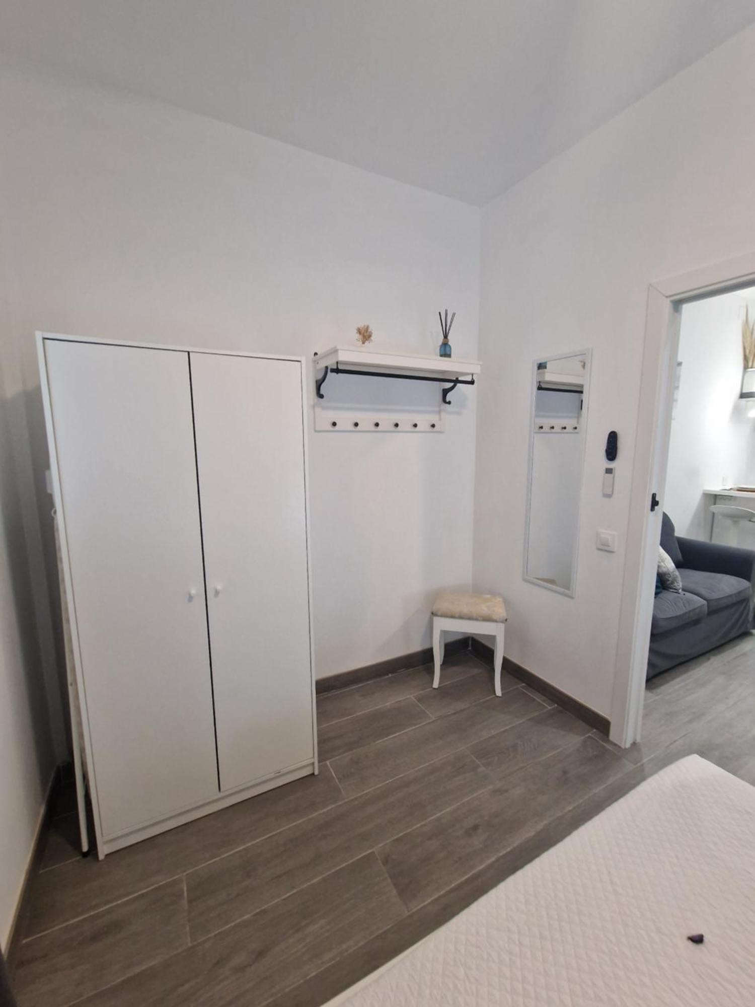Barcelona, Apartamento De 1 Habitacion Daire L'Hospitalet de Llobregat Dış mekan fotoğraf